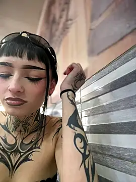 Annie LS online show from 16, 9, 2025