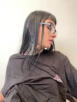 Annie LS online show from 11, 12, 2024