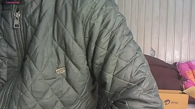 vicky dear love online show from 9, 12, 2024