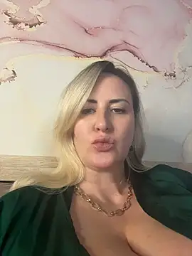 Snapshot of LanaShockk chatting on 22, 7, 2026 LanaShockk online show from 22, 7, 2026