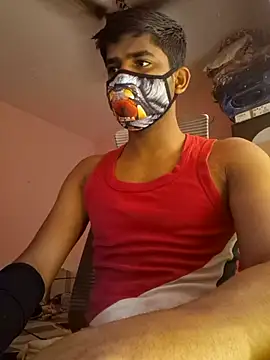 KissesBoyAD online show from 6, 11, 2025