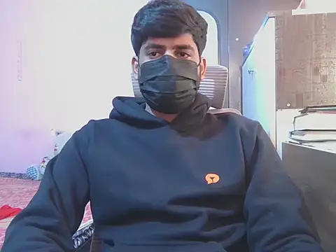 KissesBoyAD online show from 10, 1, 2026