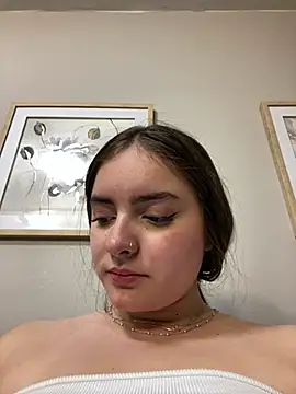 imlindapink online show from 14, 3, 2025