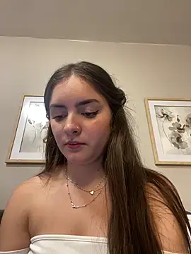 imlindapink online show from 26, 2, 2025