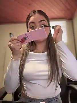 imlindapink online show from 30, 10, 2025