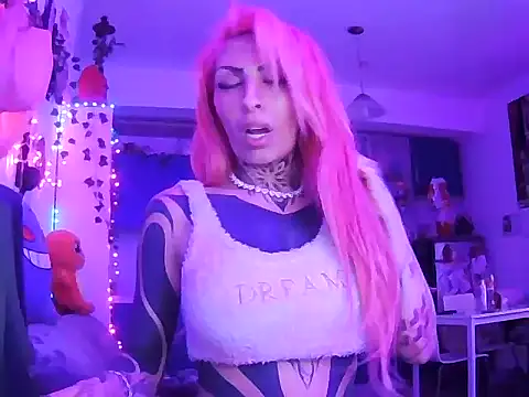 bambolinaofficial online show from 25, 3, 2026