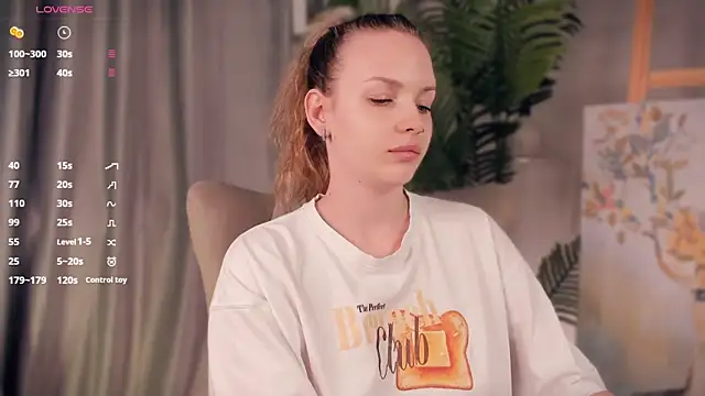 Snapshot of ElizavecaSunrise chatting on 21, 5, 2026 ElizavecaSunrise online show from 21, 5, 2026