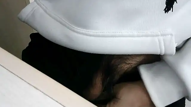 XiaoGuoGuo284512 online show from 7, 1, 2026