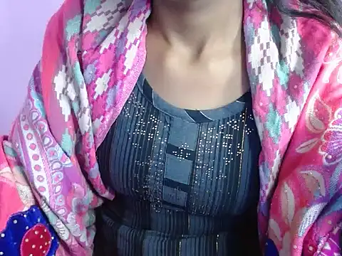 Hot mahak05 online show from 10, 12, 2024