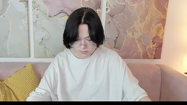 fiamoory online show from 7, 3, 2026