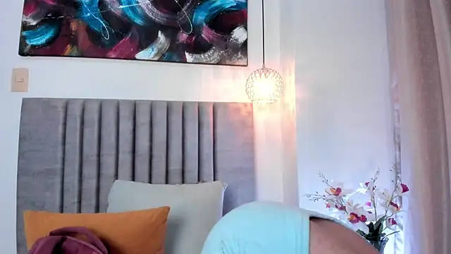 LaraGoldd online show from 13, 2, 2026