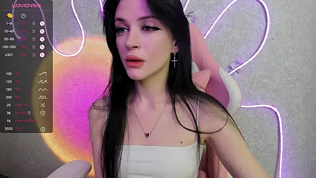 Snapshot of Molly_Crystall chatting on 11, 7, 2026 Molly Crystall online show from 11, 7, 2026