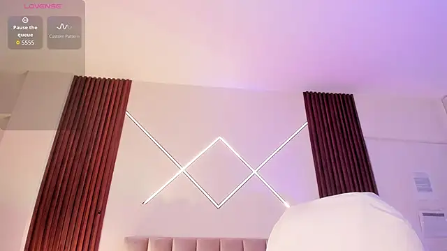 Snapshot of alisson_sanders chatting on 4, 11, 2025 alisson sanders online show from 4, 11, 2025