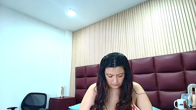 JulietaKane online show from 7, 11, 2025