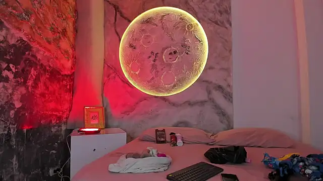 JulietaKane online show from 7, 2, 2026