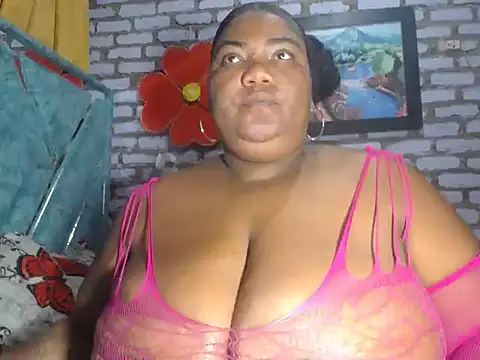 bustyboobsperver online show from 16, 10, 2025