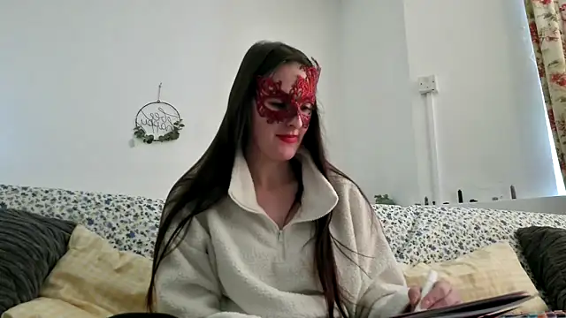 LexiSnowUK online show from 4, 12, 2025