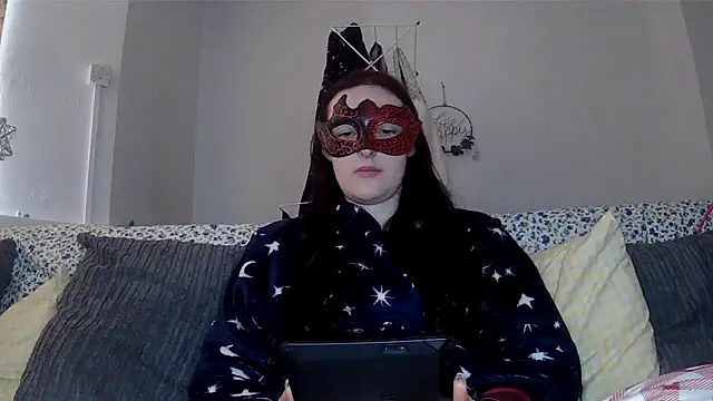 LexiSnowUK online show from 14, 1, 2026