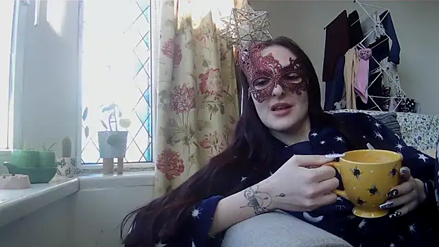 LexiSnowUK online show from 17, 3, 2026