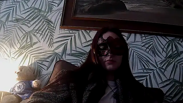 LexiSnowUK online show from 27, 4, 2026