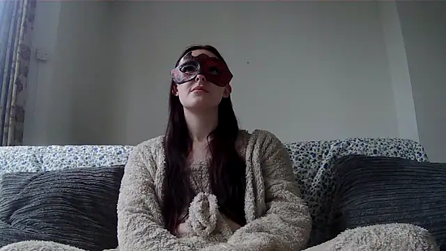 LexiSnowUK online show from 27, 3, 2026