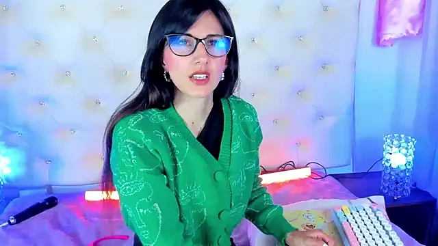  jade white  online show from 20, 2, 2025