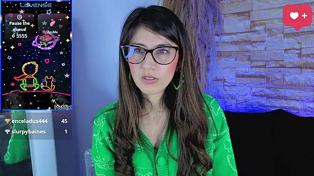  jade white  online show from 4, 3, 2026