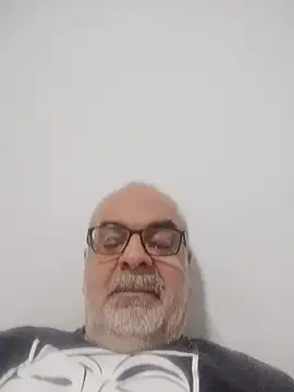 Satiro Sevilla online show from 6, 1, 2026