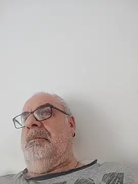 Satiro Sevilla online show from 22, 2, 2026