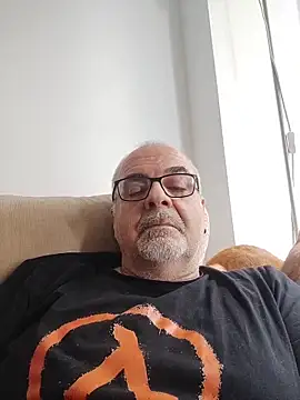 Satiro Sevilla online show from 11, 4, 2026