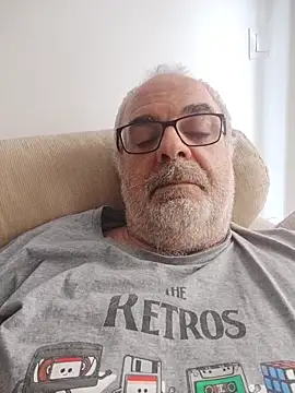 Satiro Sevilla online show from 27, 10, 2025