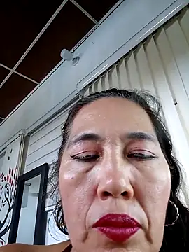 anniecoopeer online show from 26, 2, 2025