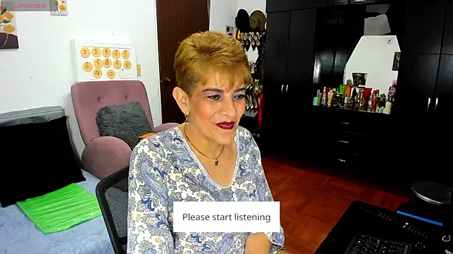 Snapshot of Angelina_Stone_65 chatting on 4, 5, 2026 Angelina Stone 65 online show from 4, 5, 2026
