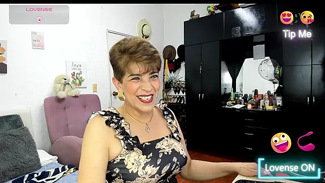 Angelina Stone 65 online show from 14, 1, 2026