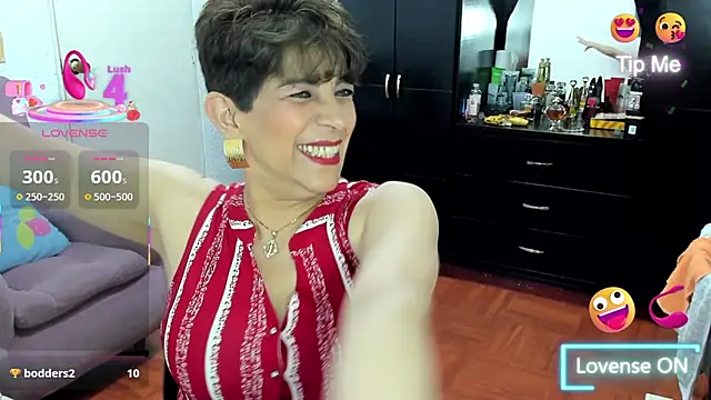 Snapshot of Angelina_Stone_65 chatting on 12, 10, 2025 Angelina Stone 65 online show from 12, 10, 2025