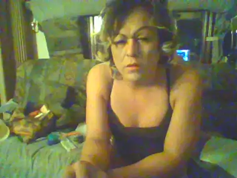 Snapshot of HoneyBdaQueen chatting on 11, 3, 2025 HoneyBdaQueen online show from 11, 3, 2025