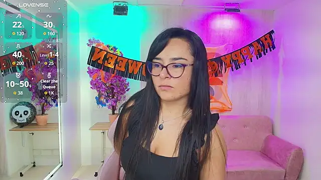 Tiara rr online show from 3, 11, 2025