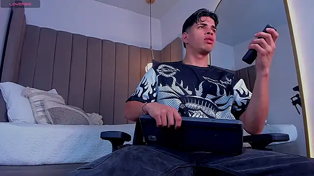 Benjamin More online show from 15, 5, 2026