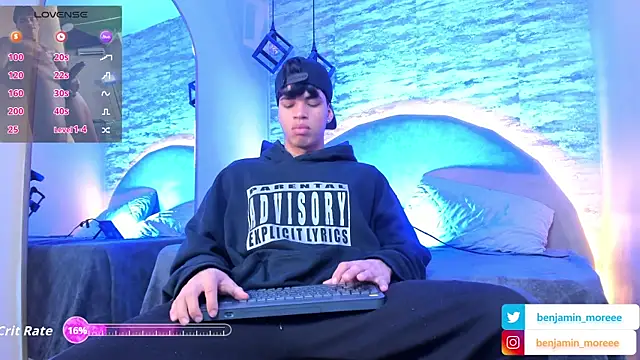 Benjamin More online show from 15, 9, 2025
