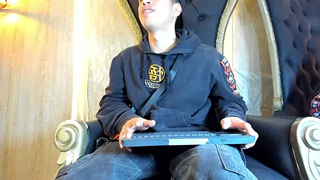 Benjamin More online show from 7, 8, 2026