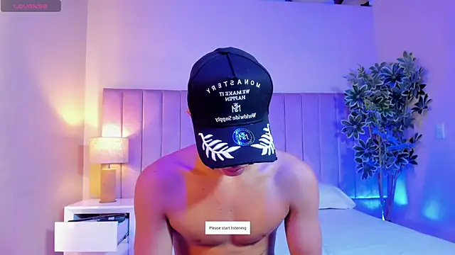 Benjamin More online show from 6, 3, 2025