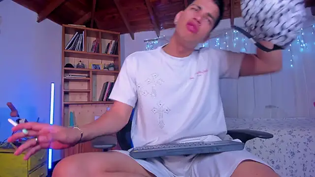 Benjamin More online show from 2, 2, 2026