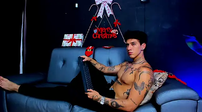 JUSTIN FULLER1 online show from 6, 12, 2024