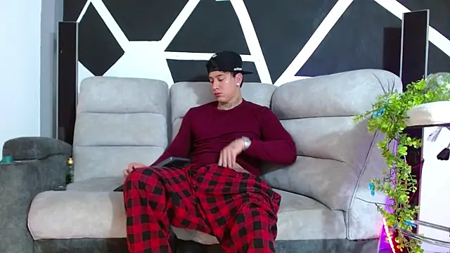 JUSTIN FULLER1 online show from 17, 11, 2025