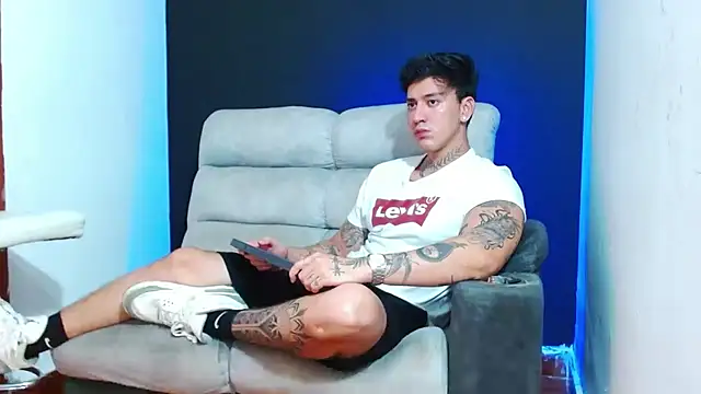 JUSTIN FULLER1 online show from 27, 5, 2026