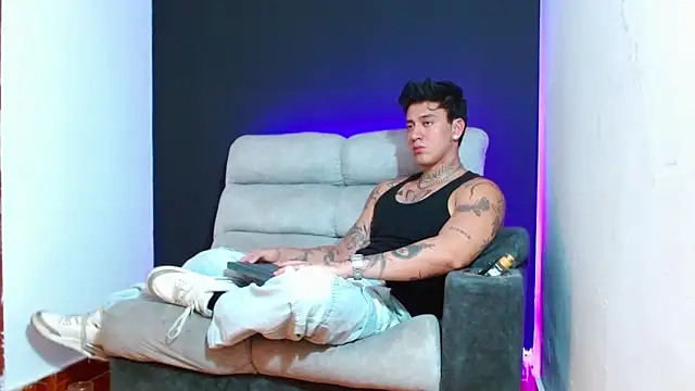 JUSTIN FULLER1 online show from 31, 1, 2026