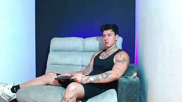 JUSTIN FULLER1 online show from 2, 2, 2026