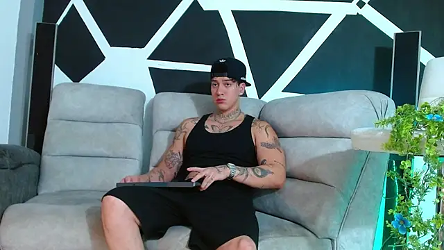 JUSTIN FULLER1 online show from 12, 11, 2025