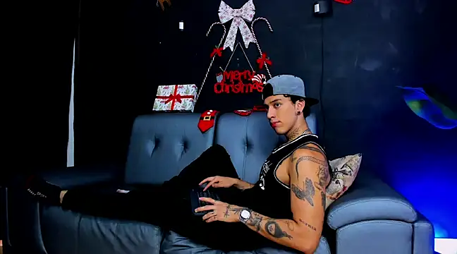JUSTIN FULLER1 online show from 7, 12, 2024