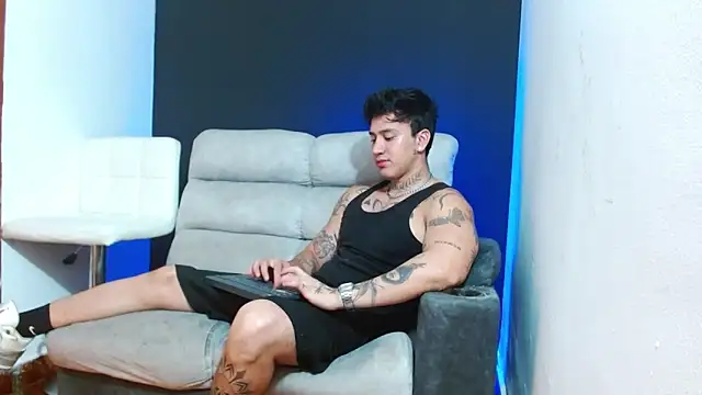 JUSTIN FULLER1 online show from 25, 3, 2026